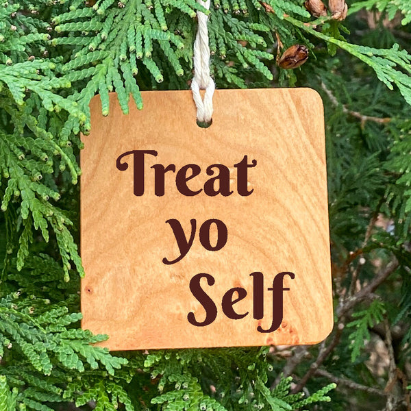 Treat Yo Self Parks and Rec ornament