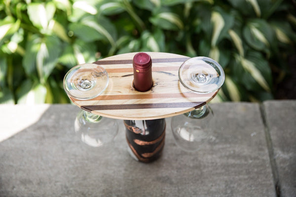 Wine & Glass Display Stripe Pattern
